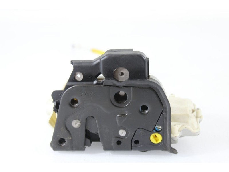 Recambio de cerradura puerta trasera izquierda para audi a4 berlina (8e) referencia OEM IAM 8E0839015AA  