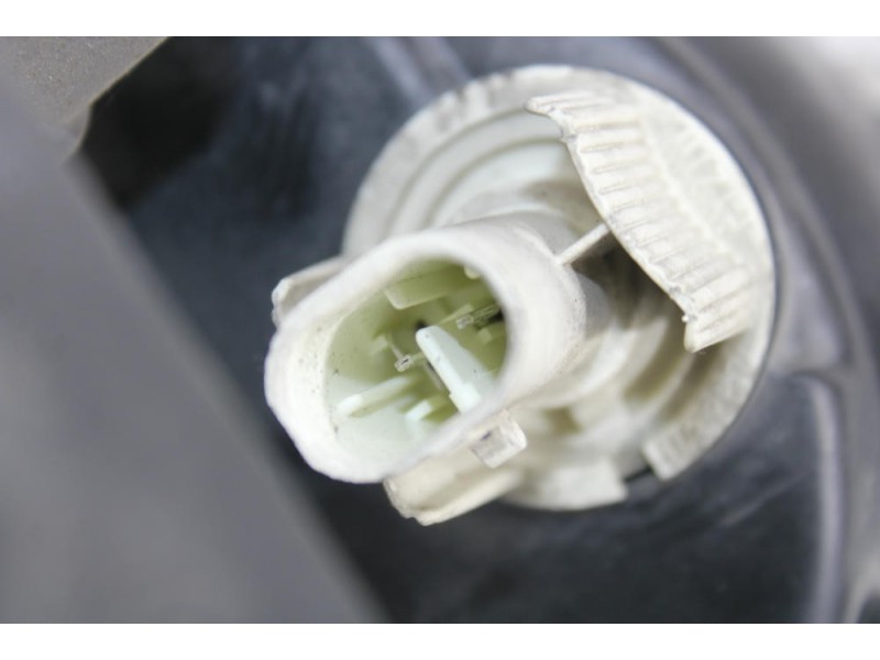 Recambio de faro izquierdo para opel omega b referencia OEM IAM 1EL00905001  