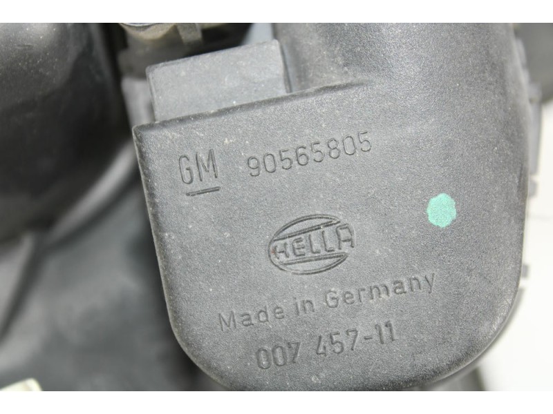 Recambio de faro izquierdo para opel omega b referencia OEM IAM 1EL00905001  