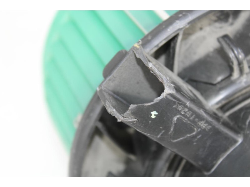 Recambio de ventilador calefaccion para opel insignia berlina referencia OEM IAM 5242673301  