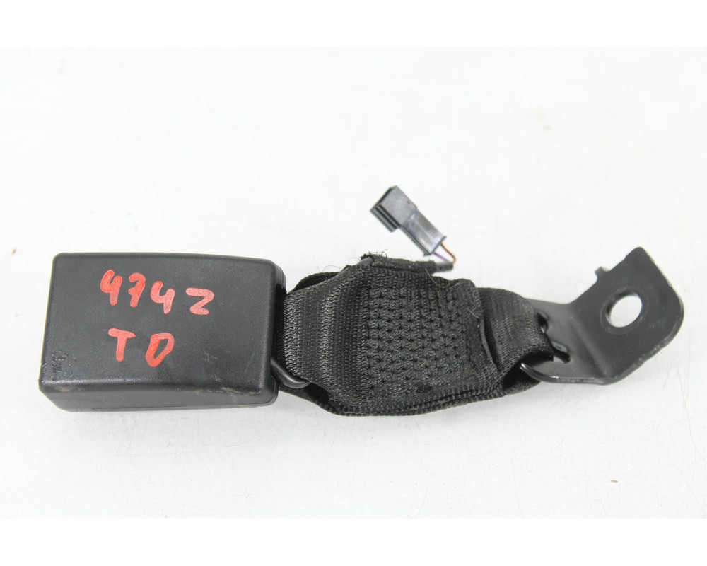 Recambio de anclaje cinturon trasero derecho para bmw 2 coupé (f22, f87) 218 i referencia OEM IAM 7266352  