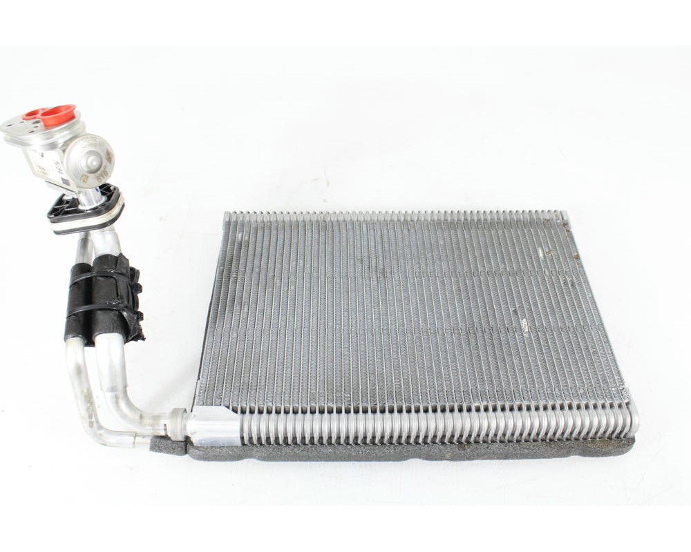 Recambio de evaporador aire acondicionado para bmw 2 coupé (f22, f87) 218 i referencia OEM IAM T89256A  
