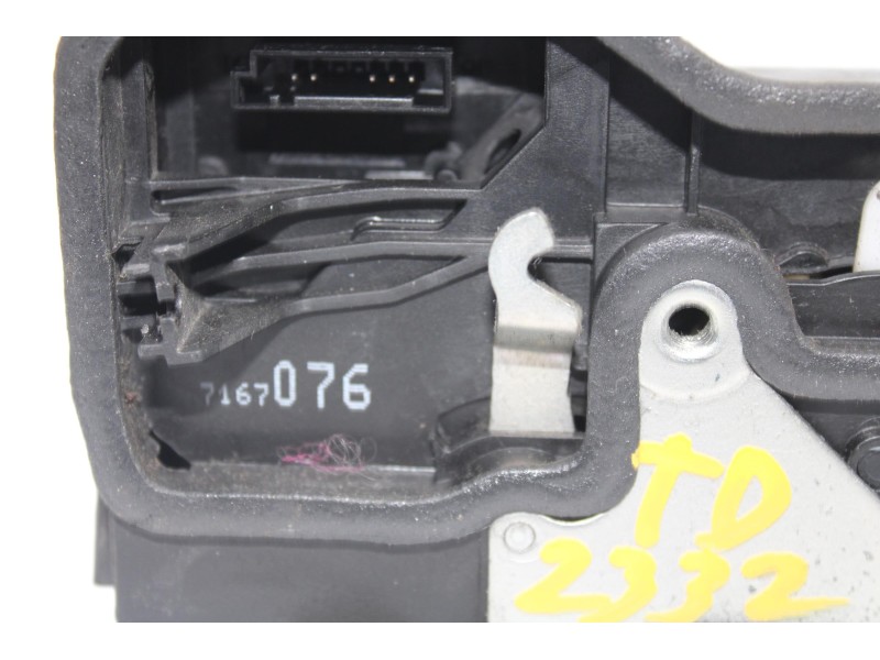 Recambio de cerradura puerta trasera derecha para bmw x3 (e83) 2.0 16v diesel cat referencia OEM IAM 7167076  