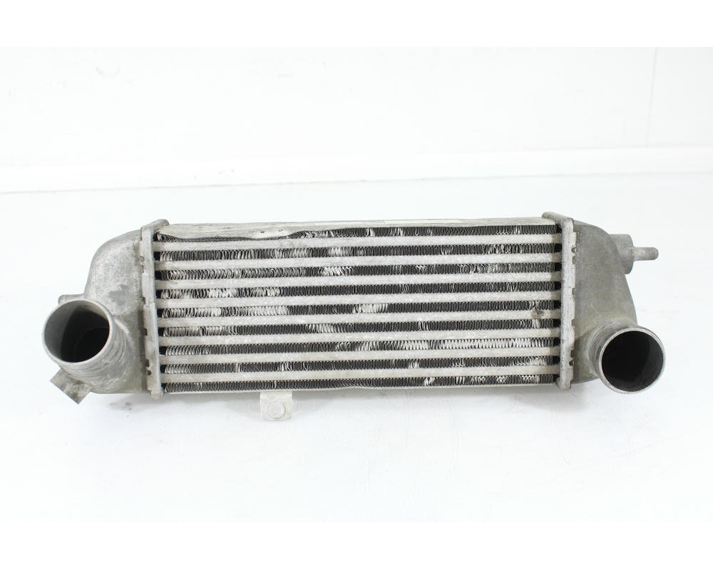 Recambio de intercooler para kia cee´d 2.0 crdi referencia OEM IAM 8200115540A  