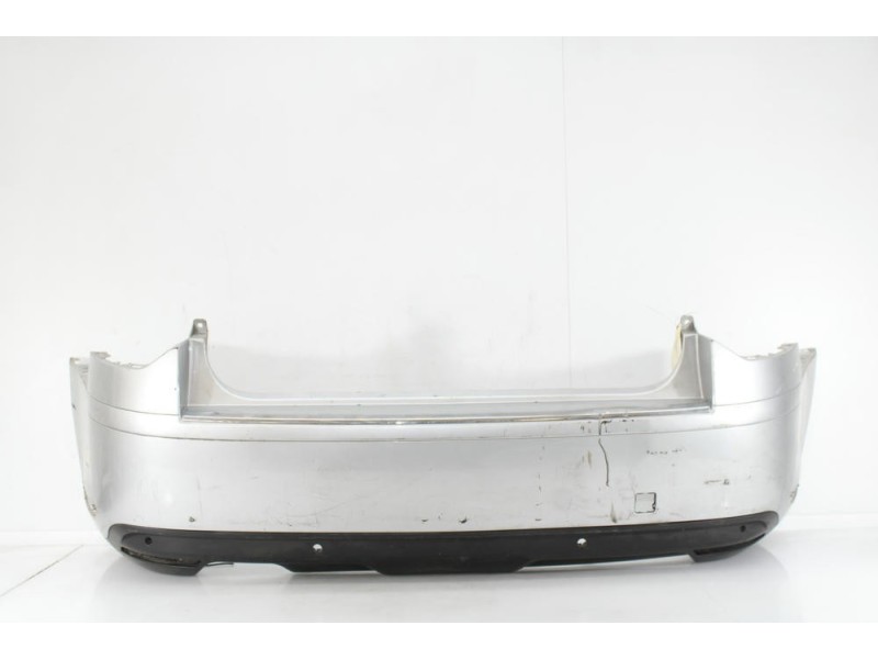Recambio de paragolpes trasero para citroën c5 berlina referencia OEM IAM 9681048777  
