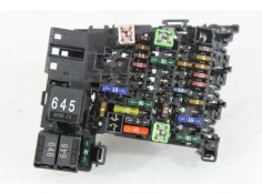 Recambio de caja reles / fusibles para audi a3 (8v1, 8vk) 1.6 tdi referencia OEM IAM 5Q0937615C  