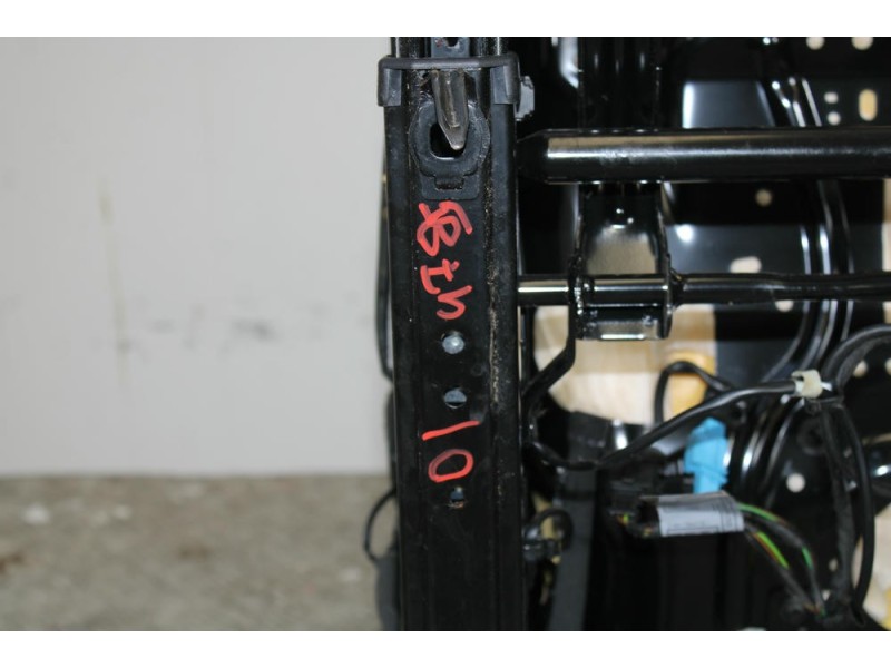 Recambio de asiento delantero izquierdo para audi q5 (8rb) 2.0 tdi quattro referencia OEM IAM   