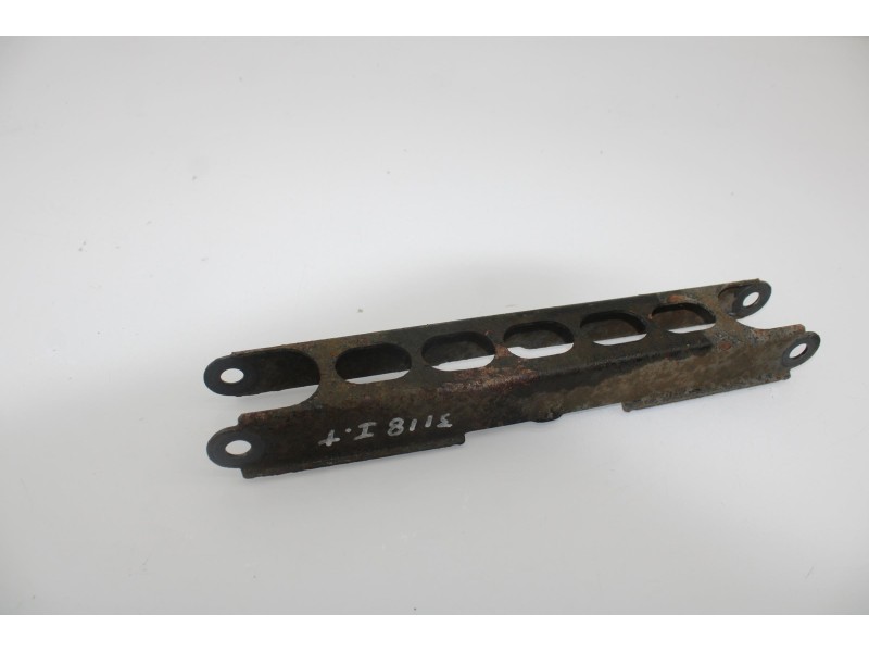 Recambio de brazo suspension inferior trasero izquierdo para bmw serie 1 berlina (e81/e87) 118d referencia OEM IAM 33326763477  