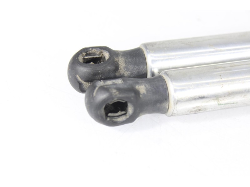 Recambio de amortiguadores maletero / porton para volkswagen new beetle (9c1/1c1) 1.6 referencia OEM IAM 1C0827550C  