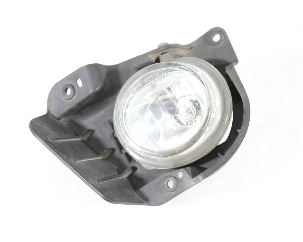 Recambio de faro antiniebla derecho para mazda 2 (dy) 1.4 cd referencia OEM IAM D65151680  