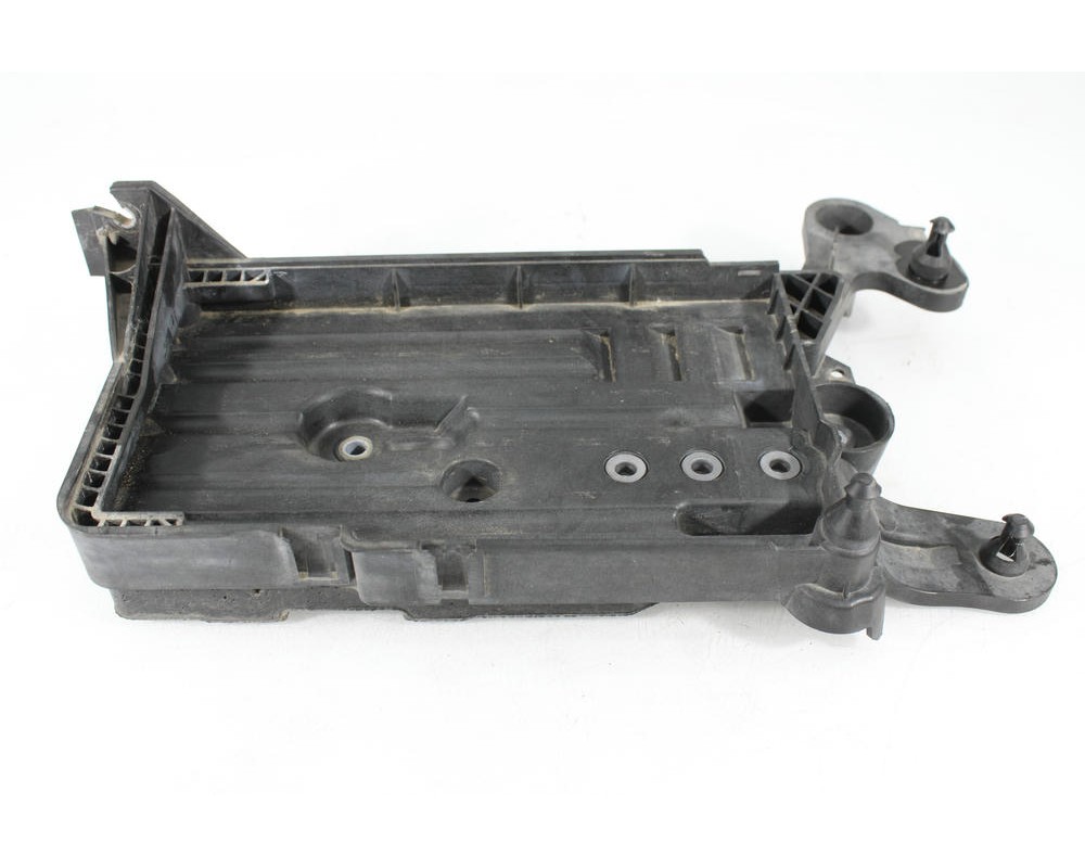 Recambio de soporte bateria para volkswagen golf vii lim. (5g1) advance bluemotion referencia OEM IAM 5Q0915321H  