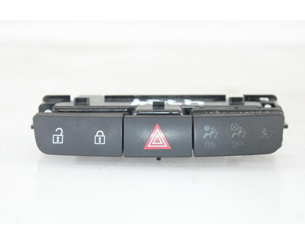 Recambio de warning para opel insignia a (g09) 2.0 cdti (68) referencia OEM IAM 13324594  