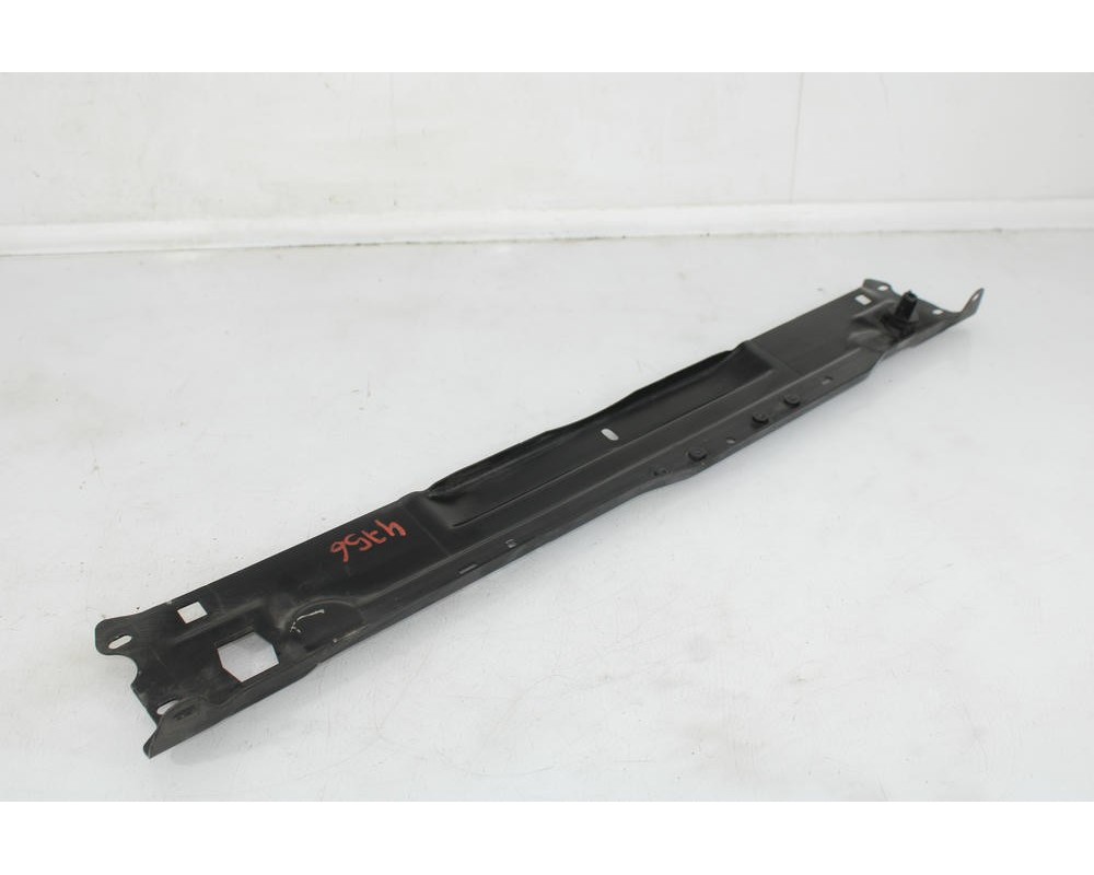 Recambio de travesaño superior para mercedes-benz clase c (w204) c 220 cdi (204.008) referencia OEM IAM A2046200072  