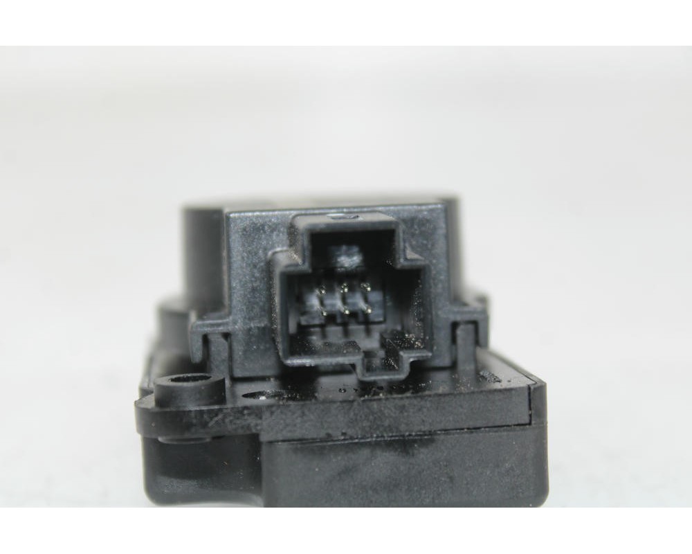 Recambio de motor trampilla calefaccion para opel insignia a (g09) 2.0 cdti (68) referencia OEM IAM 13372986  