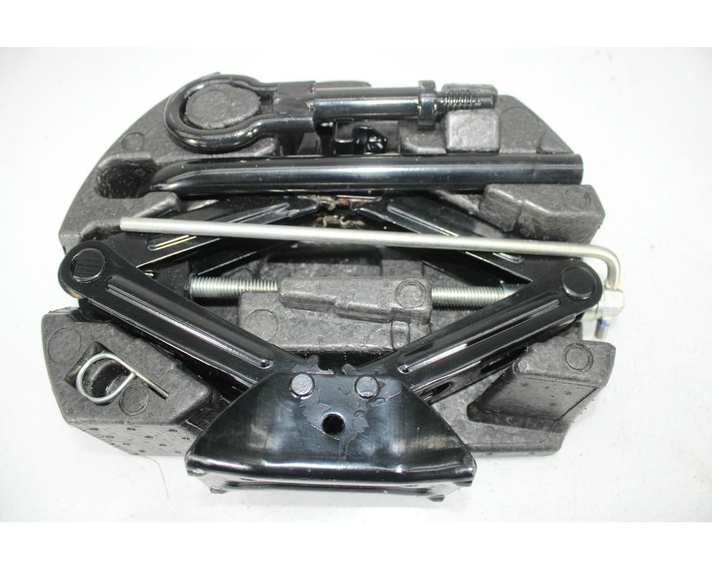 Recambio de gato para ford fiesta vi (cb1, ccn) 1.5 tdci referencia OEM IAM   