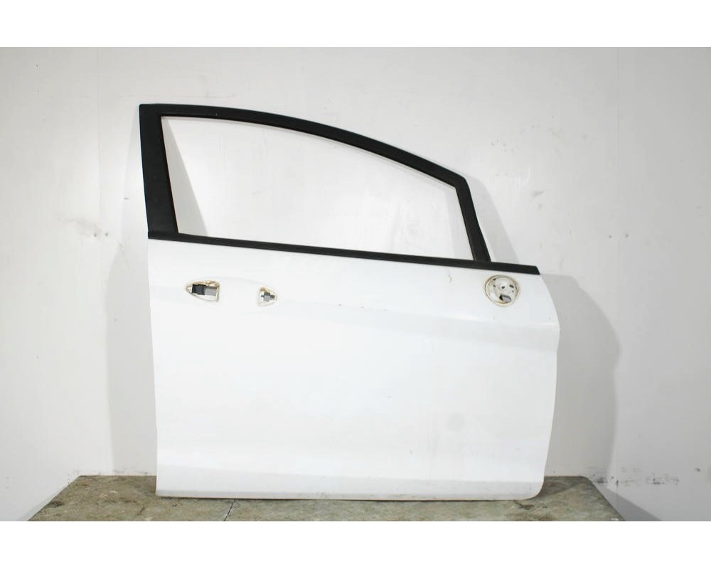 Recambio de puerta delantera derecha para ford fiesta vi (cb1, ccn) 1.5 tdci referencia OEM IAM   