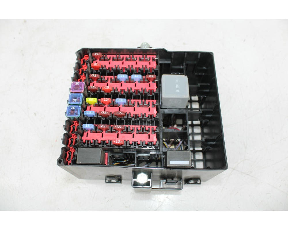 Recambio de caja reles / fusibles para ford fiesta vi (cb1, ccn) 1.5 tdci referencia OEM IAM C1BT14A005  