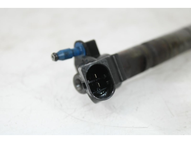 Recambio de inyector para kia sorento ii (xm) 2.2 crdi 4wd referencia OEM IAM 338002F000/1  