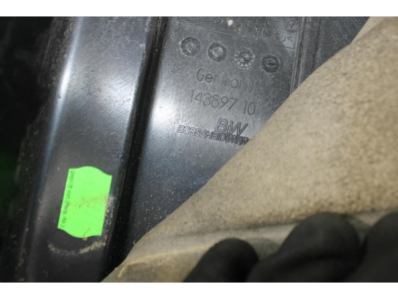 Recambio de tapa motor para bmw serie 3 berlina (e90) 318d referencia OEM IAM 14389710  