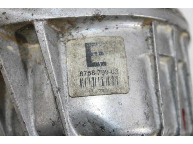 Recambio de soporte motor para bmw serie 3 berlina (e90) 318d referencia OEM IAM 676879903  