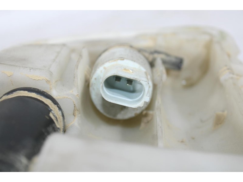 Recambio de deposito limpia para bmw serie 3 berlina (e90) 318d referencia OEM IAM 712423117  