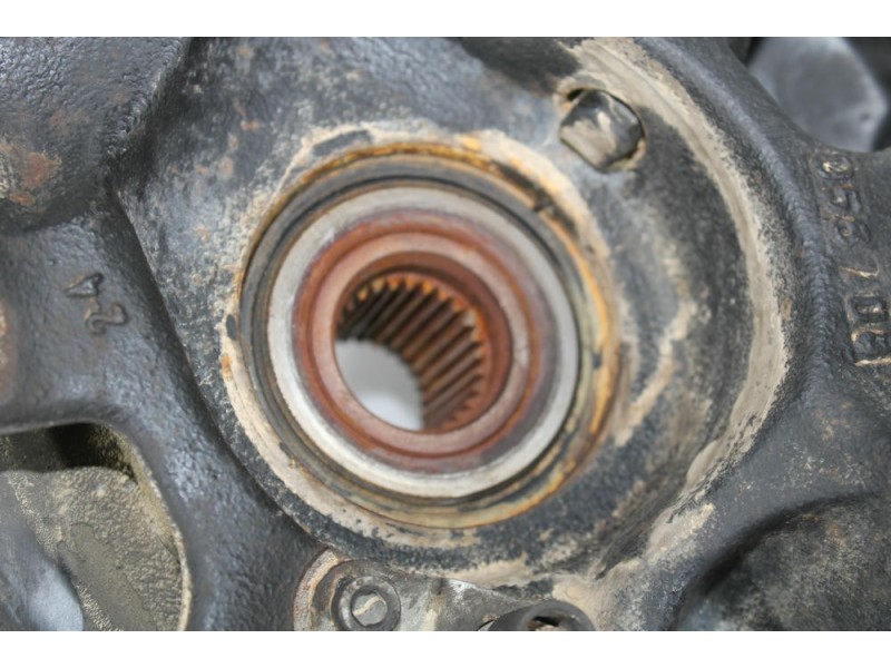 Recambio de mangueta trasera derecha para bmw serie 3 berlina (e90) 318d referencia OEM IAM   