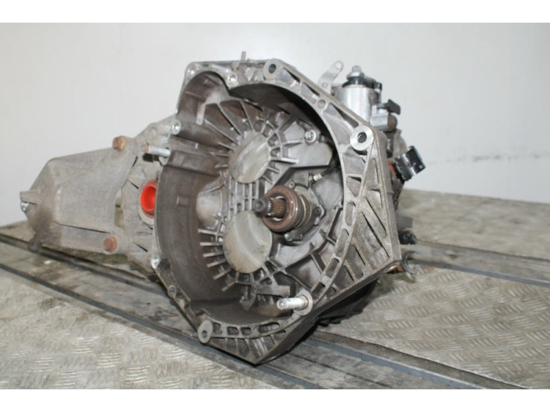 Recambio de caja cambios para opel insignia a (g09) 2.0 cdti (68) referencia OEM IAM 13228255  