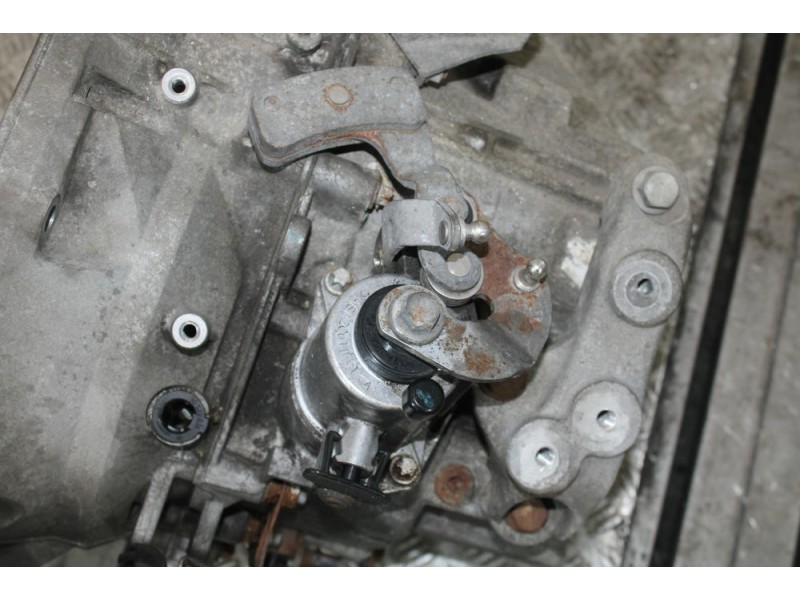 Recambio de caja cambios para opel insignia a (g09) 2.0 cdti (68) referencia OEM IAM 13228255  