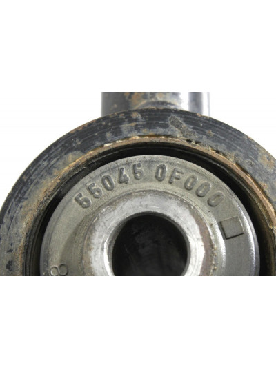 TIRANTE TRASERO IZQUIERDO 550450f000