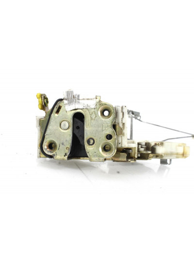 Cerradura puerta delantera derecha NISSAN TERRANO II 2.7 TDi 4WD 2004