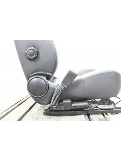 ASIENTO DELANTERO IZQUIERDO