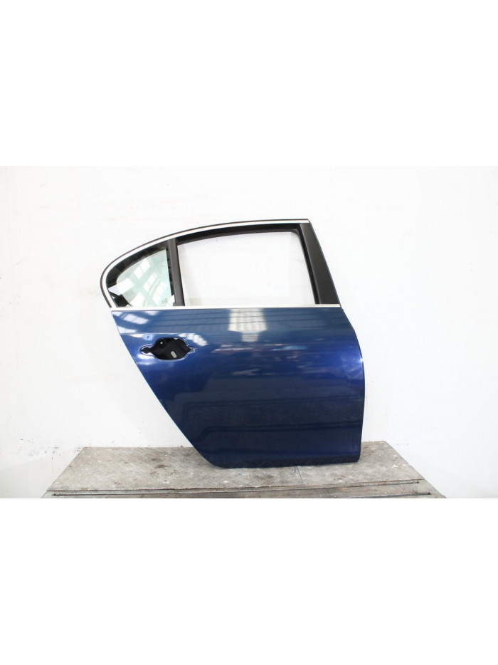Puerta trasera derecha BMW 5 530 d 2004