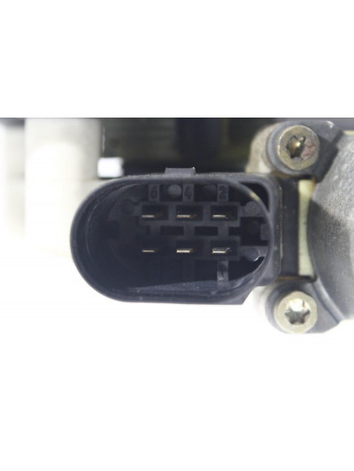 Elevalunas trasero derecho BMW 5 530 d 2004