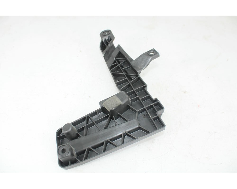 Recambio de soporte aleta para opel corsa e color edition referencia OEM IAM 39176138  