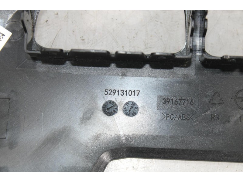 Recambio de moldura palanca cambios para opel corsa e color edition referencia OEM IAM 39167716  