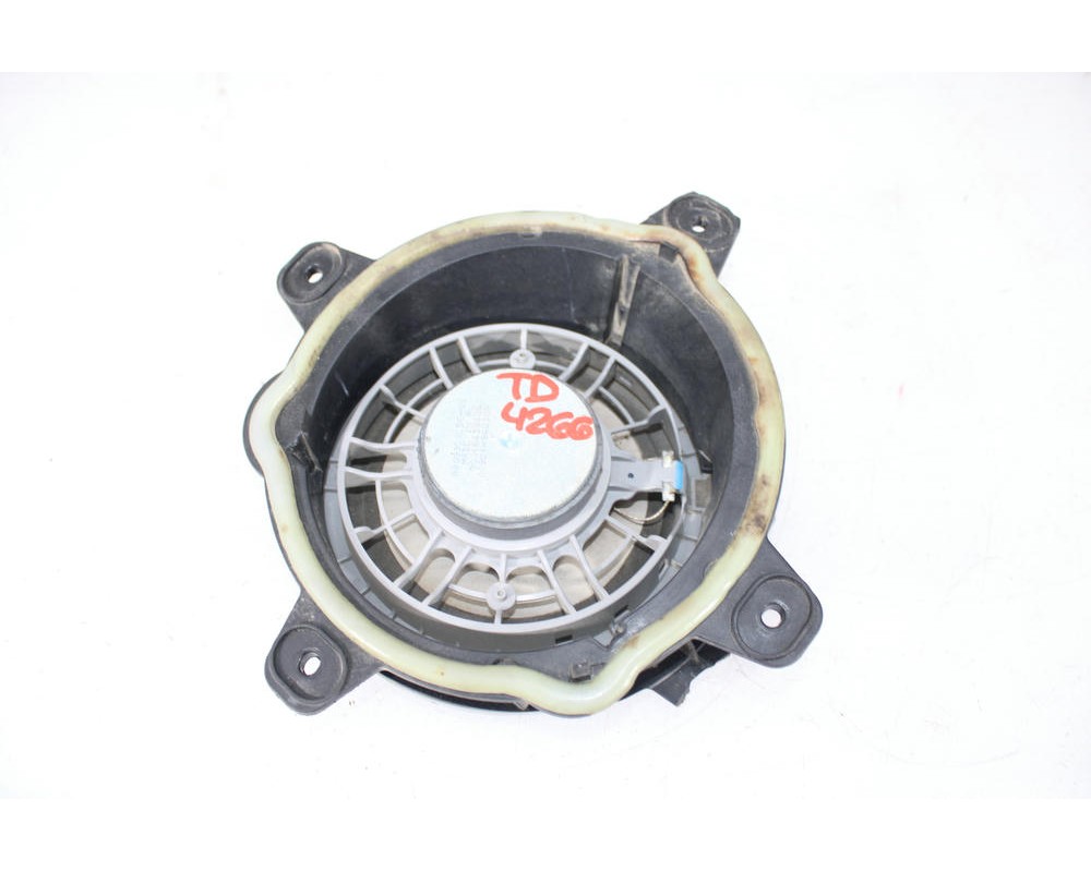 Recambio de altavoz trasero derecho para seat ibiza iv (6j5, 6p1) 1.2 referencia OEM IAM 9823191980  