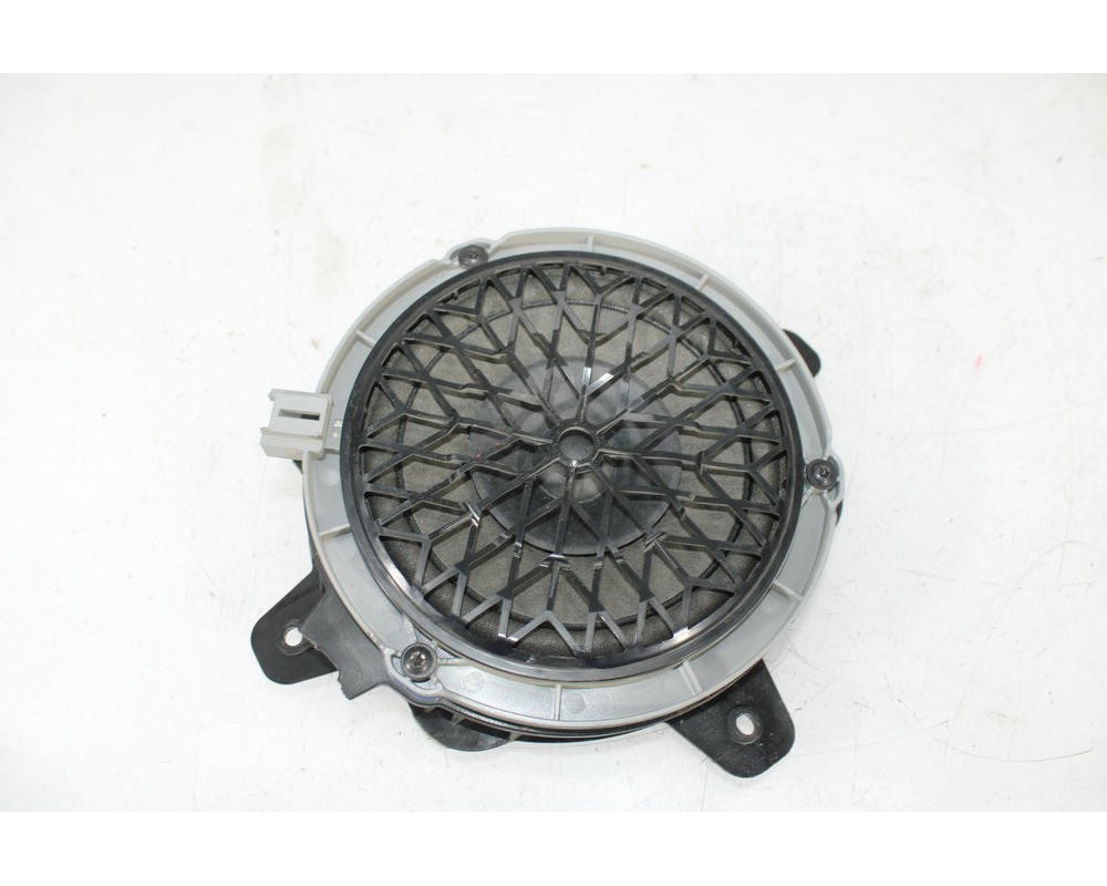 Recambio de altavoz trasero derecho para seat ibiza iv (6j5, 6p1) 1.2 referencia OEM IAM 9823191980  