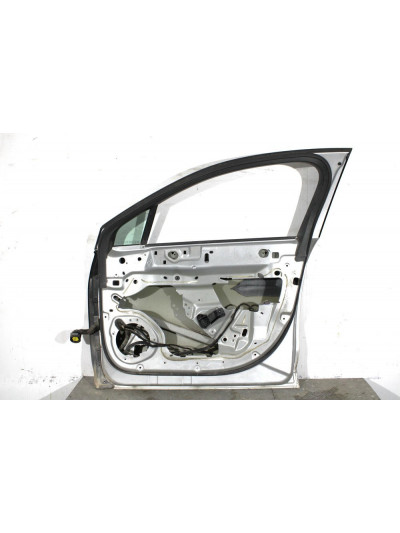 Puerta delantera derecha CITROËN 140CV 103KW Diesel 2010