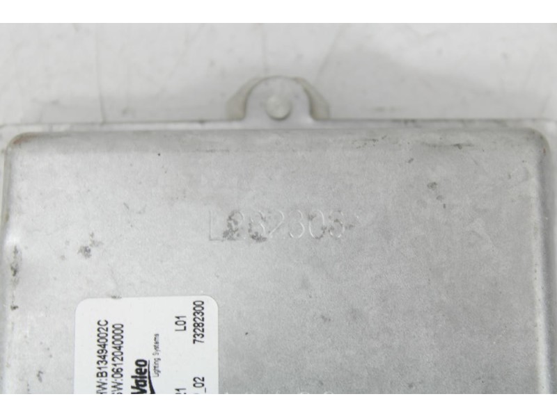 Recambio de modulo electronico para opel corsa e color edition referencia OEM IAM 73282300  