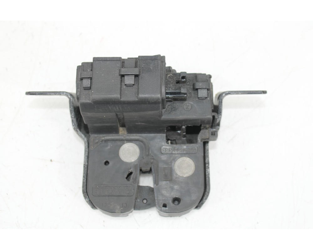 Recambio de cerradura maletero / porton para bmw 1 (f20) 116 d referencia OEM IAM 51247248075  