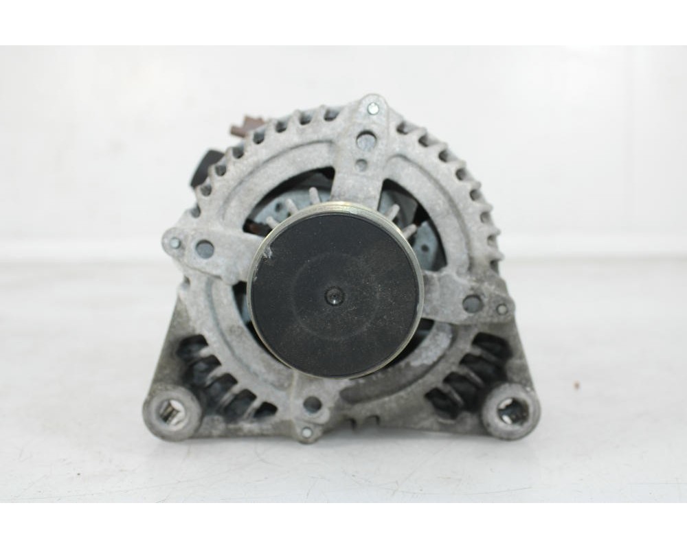 Recambio de alternador para opel corsa e color edition referencia OEM IAM 9835688980  