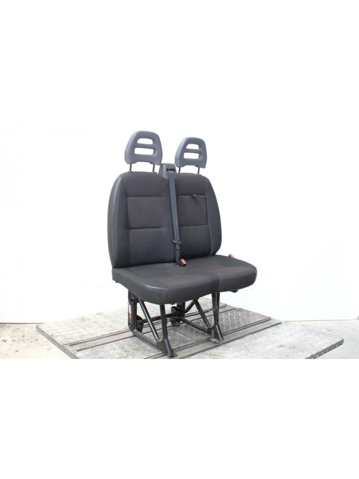 ASIENTO DELANTERO DERECHO 07357083120e