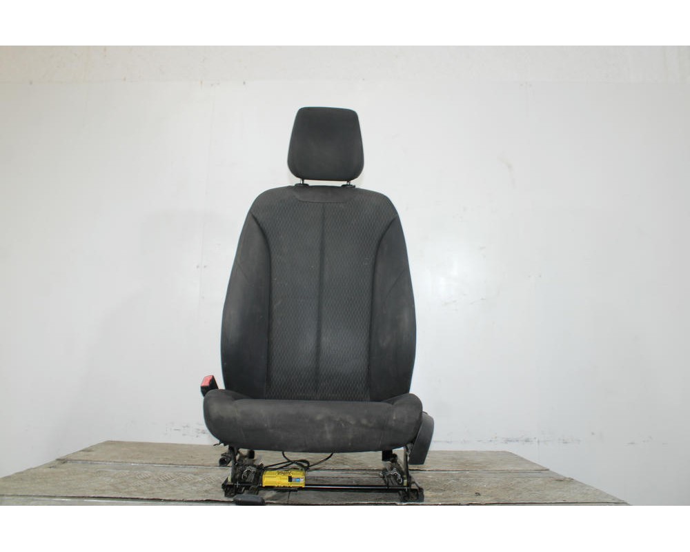 Recambio de asiento delantero izquierdo para bmw 1 (f20) 116 d referencia OEM IAM   