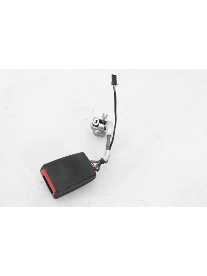 ANCLAJE CINTURON TRASERO DERECHO BMW 5 (F10) 518 D
