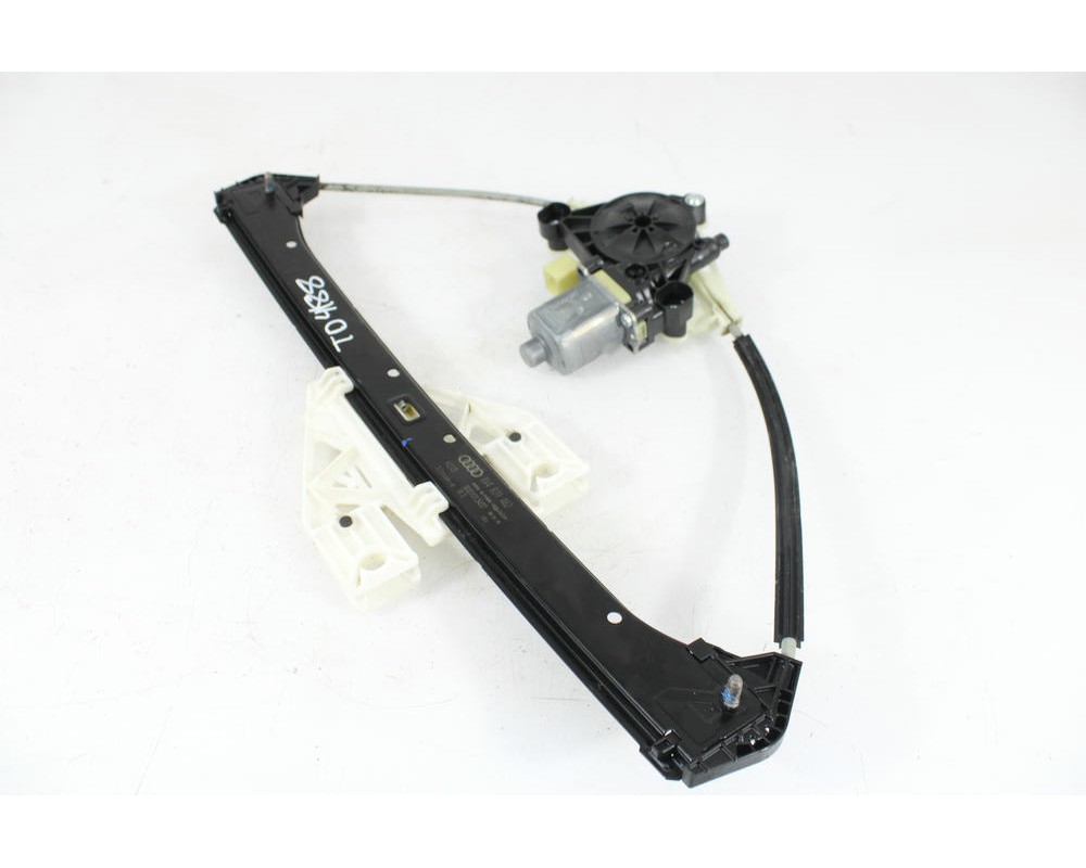 Recambio de elevalunas trasero derecho para audi a3 sportback (8va) ambiente referencia OEM IAM 8V4839462/0130822712  