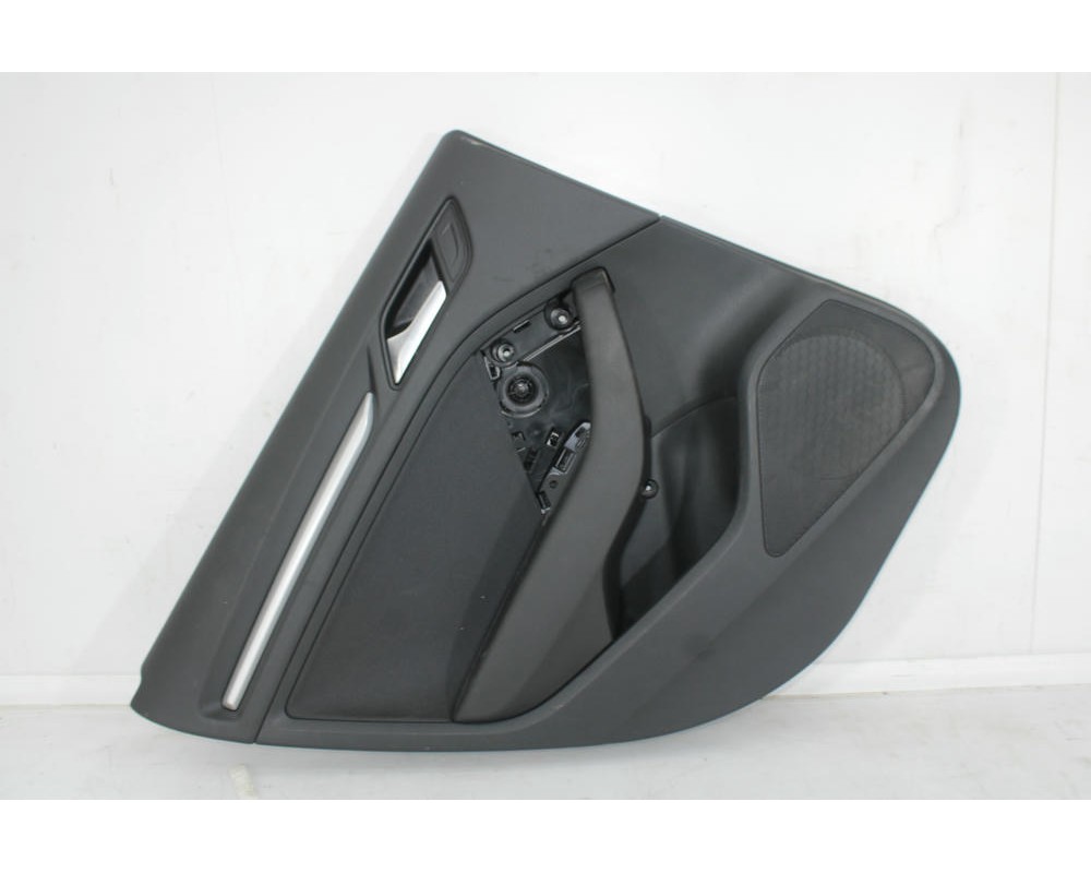 Recambio de guarnecido puerta trasera izquierda para audi a3 sportback (8va) ambiente referencia OEM IAM 8V4867305  