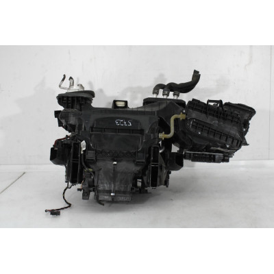 CAJA CLIMATIZADOR BMW 5 (F10) 518 D