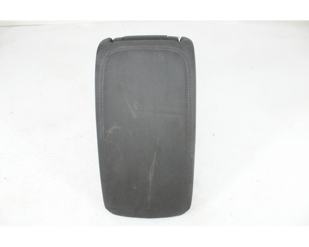 Recambio de apoyabrazos central para audi a3 sportback (8va) ambiente referencia OEM IAM 8V0864283/8V0864202  