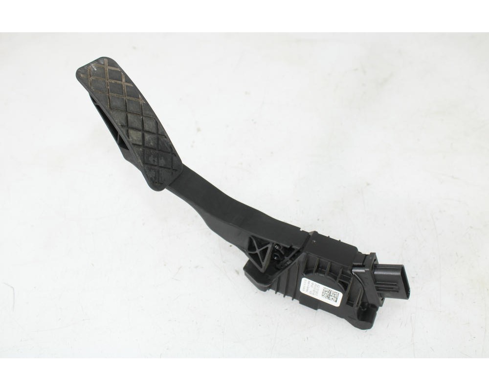 Recambio de pedal acelerador para audi a3 sportback (8va) ambiente referencia OEM IAM 5Q2721503D/6PV01062104  