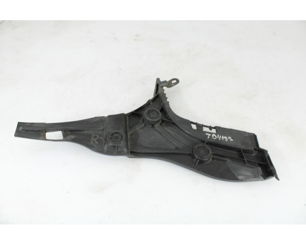 Recambio de soporte derecho paragolpe trasero para audi a3 sportback (8va) ambiente referencia OEM IAM 8V4807378A  